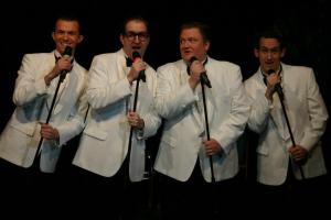 307343_535642589800379_1297503466_n